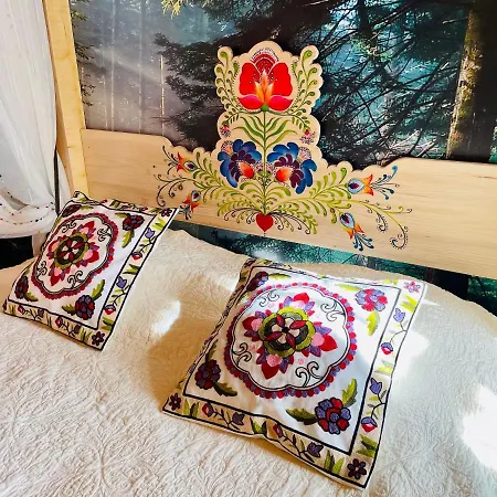 La Casa Blue Bed & Breakfast *
