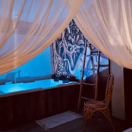 La Casa Blue Bed & Breakfast Wingles